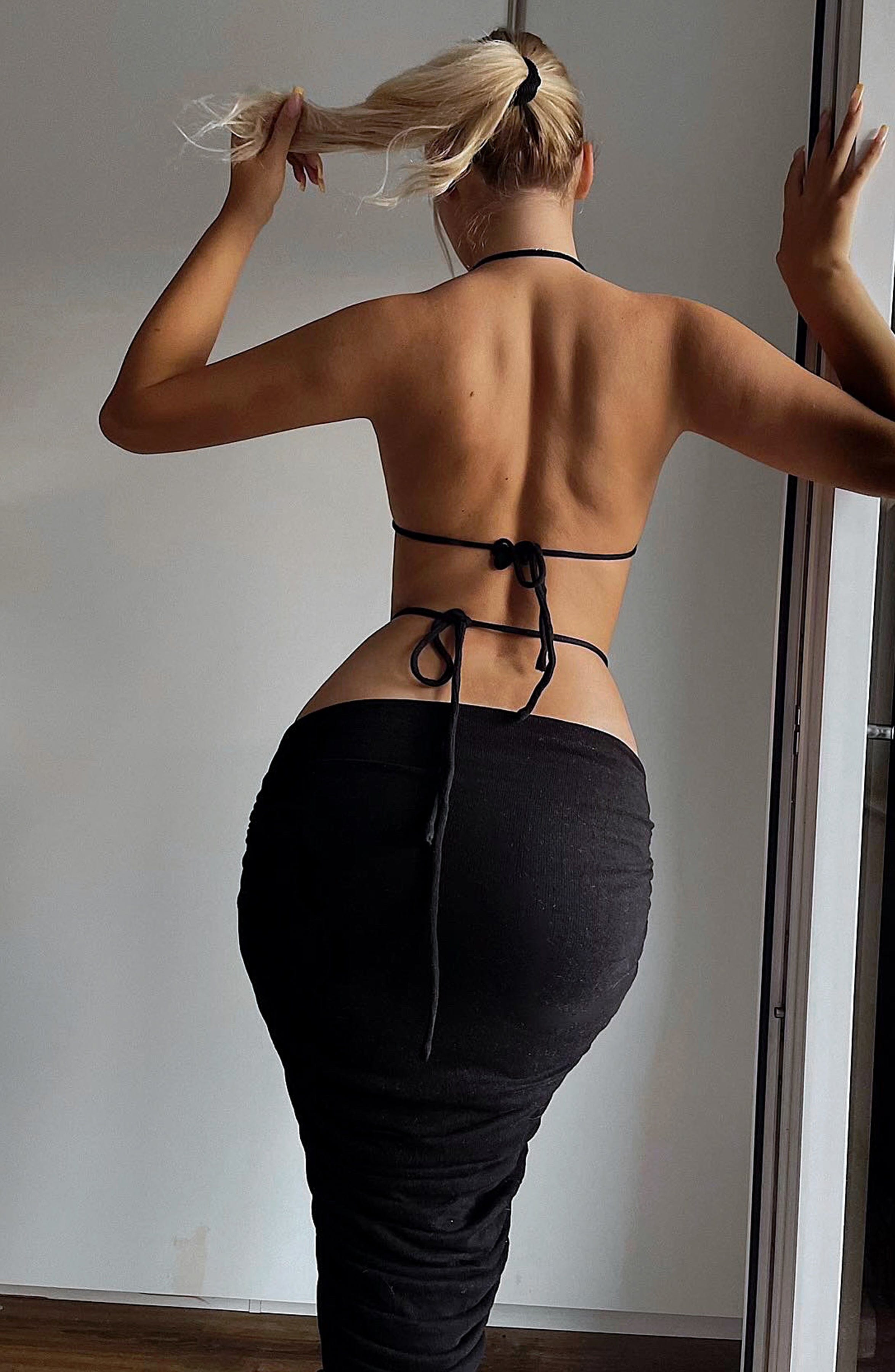 Valencia Top - Black